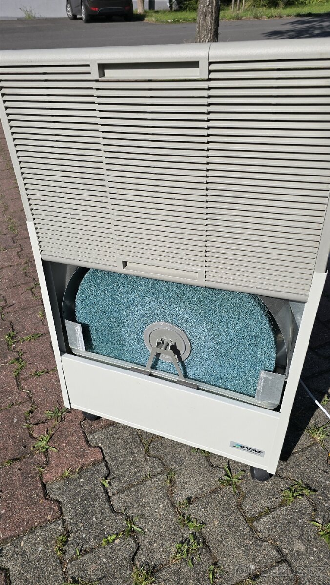 Prodám profesionální zvlhčovač vzduchu Brune B 250 - 4