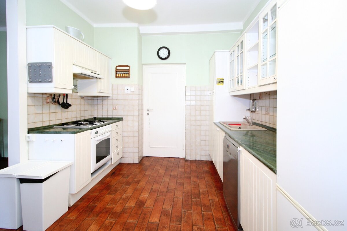 spolubydlení pro jednoho muže v samostatném neprůchozím poko - 4