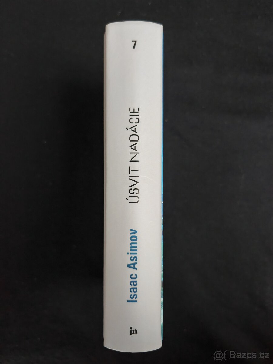 Kniha Úsvit Nadácie Isaac Asimov - 4