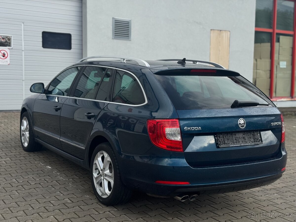 Škoda Superb Combi Elegance DSG 2014 - 4