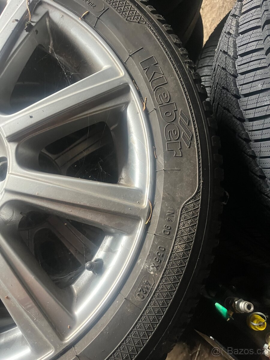 Kleber 245/45 R17 - 4