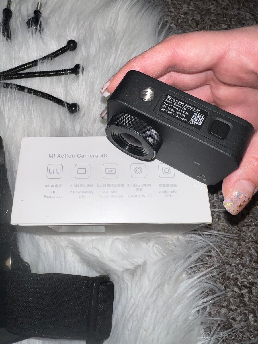Xiaomi Mi Action Camera 4K + příslušenství Rollei - 4