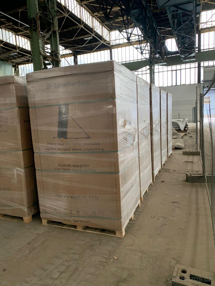 Solární panely Canadian 600W bifacial - 4