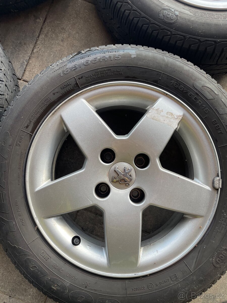 Prodám alu peugot r15 - 4