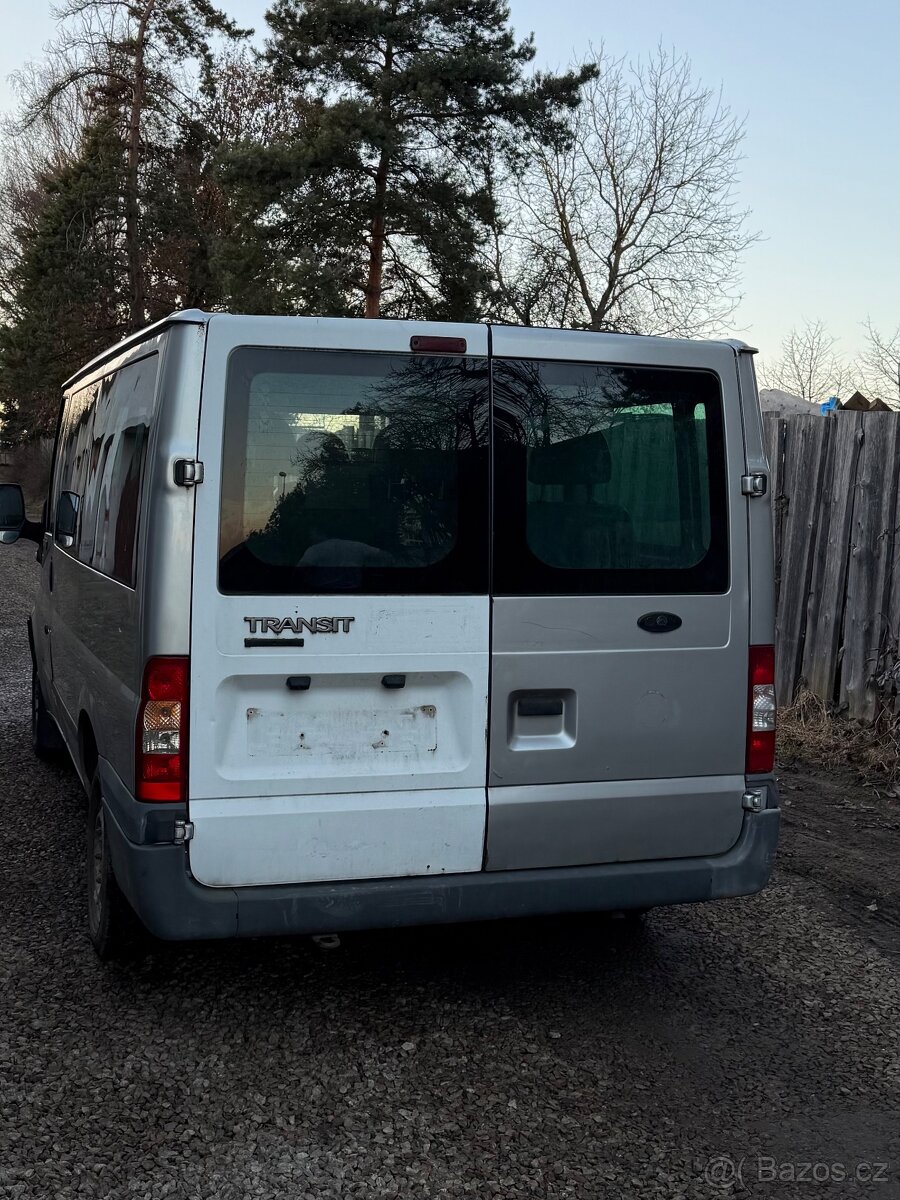 Ford Transit - 4