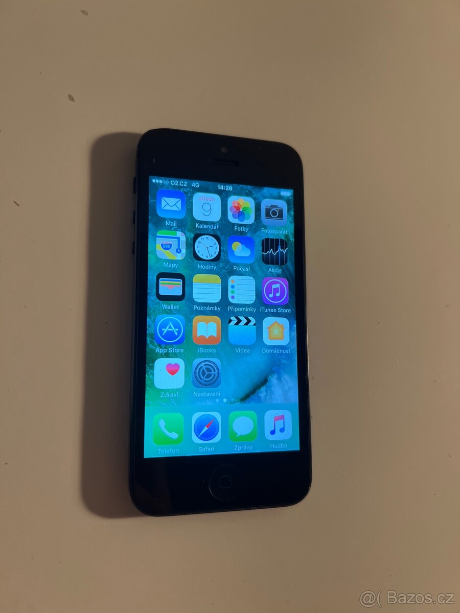 iPhone 5 64Gb Černy v dobrem stavu - 4