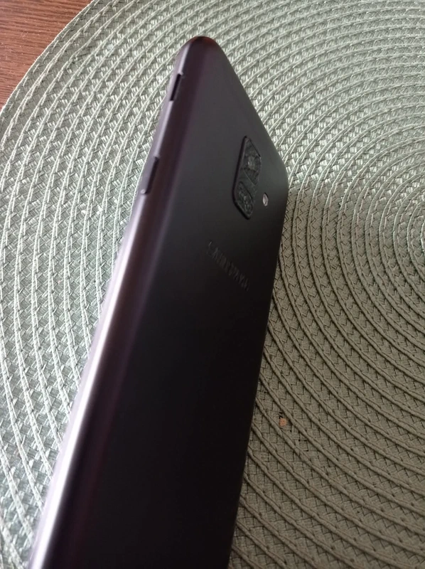 Samsung Galaxy A6 - 4