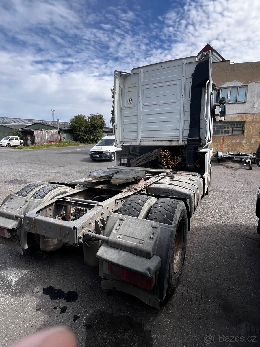 Tahac Renault Magnum 440-etec - 4