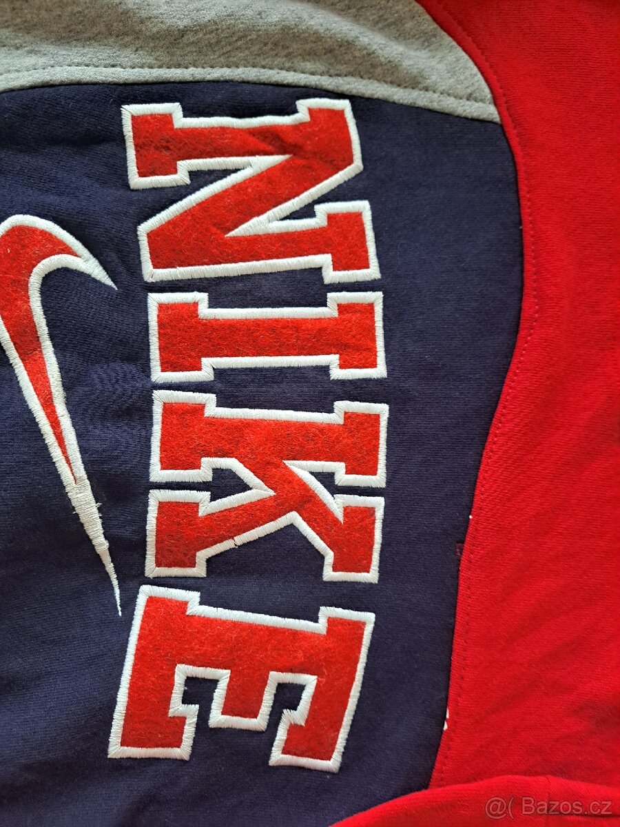 Červená retro Nike mikina - 4