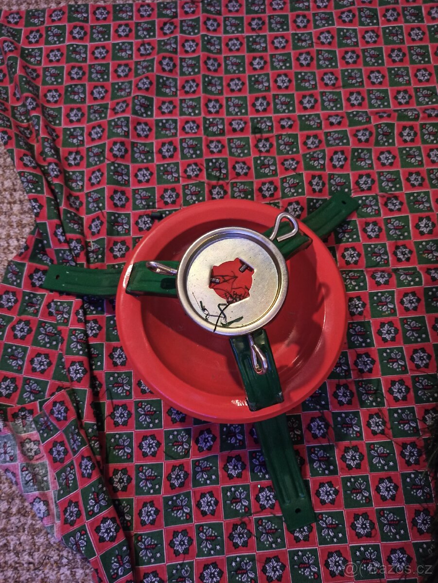 Umělý vánoční stromeček (výška cca 200 cm) včetně stojanu - 4