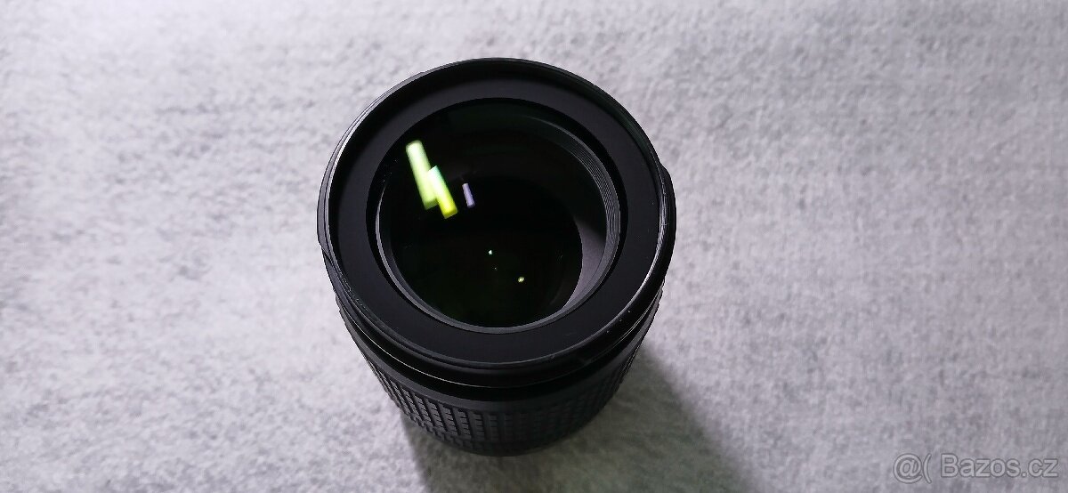 Nikon AF-S NIKKOR 18-105mm f/3.5-5.6 G ED VR - 4