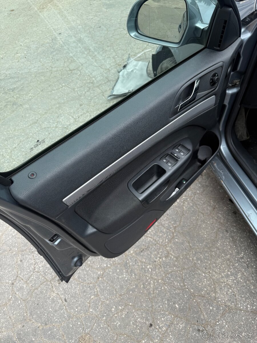 Náhradní díly Škoda Octavia 2 Facelift Liftback - 4