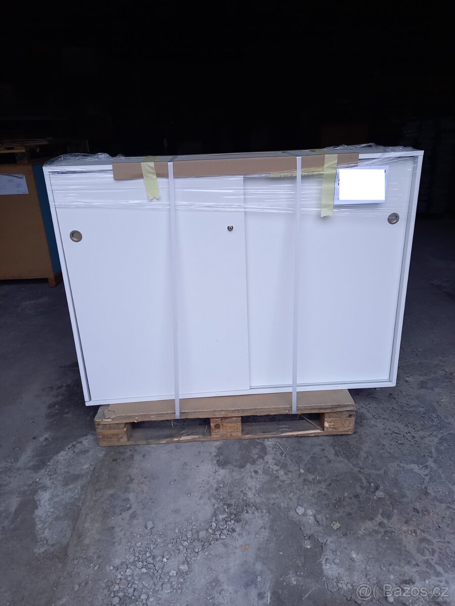 Skříň, skříňka, komoda posuvné dveře - 4