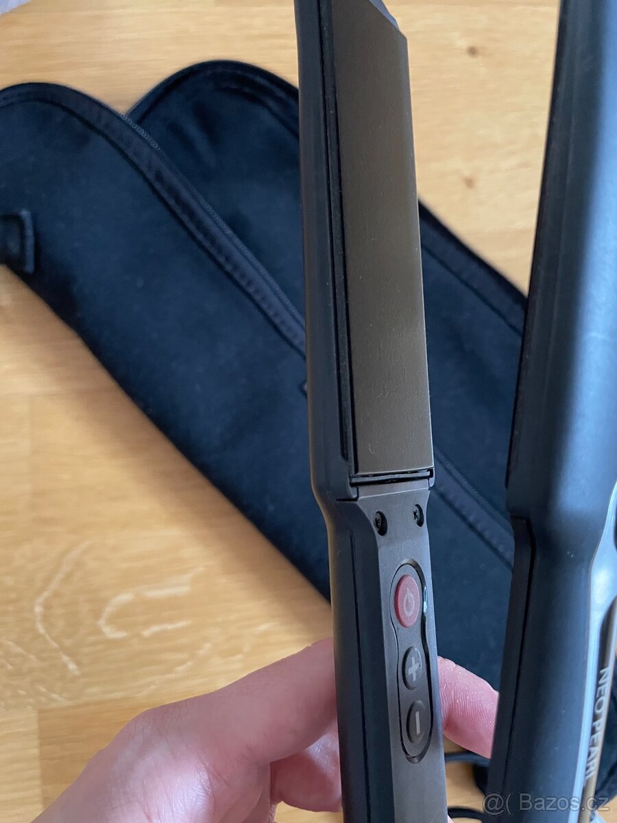 Žehlička na vlasy Dune - 4