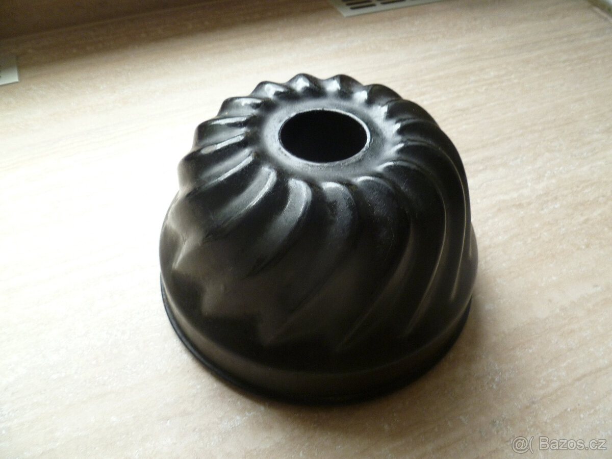 Nová skleněná forma na bábovku SIMAX a smaltovaná forma - 4