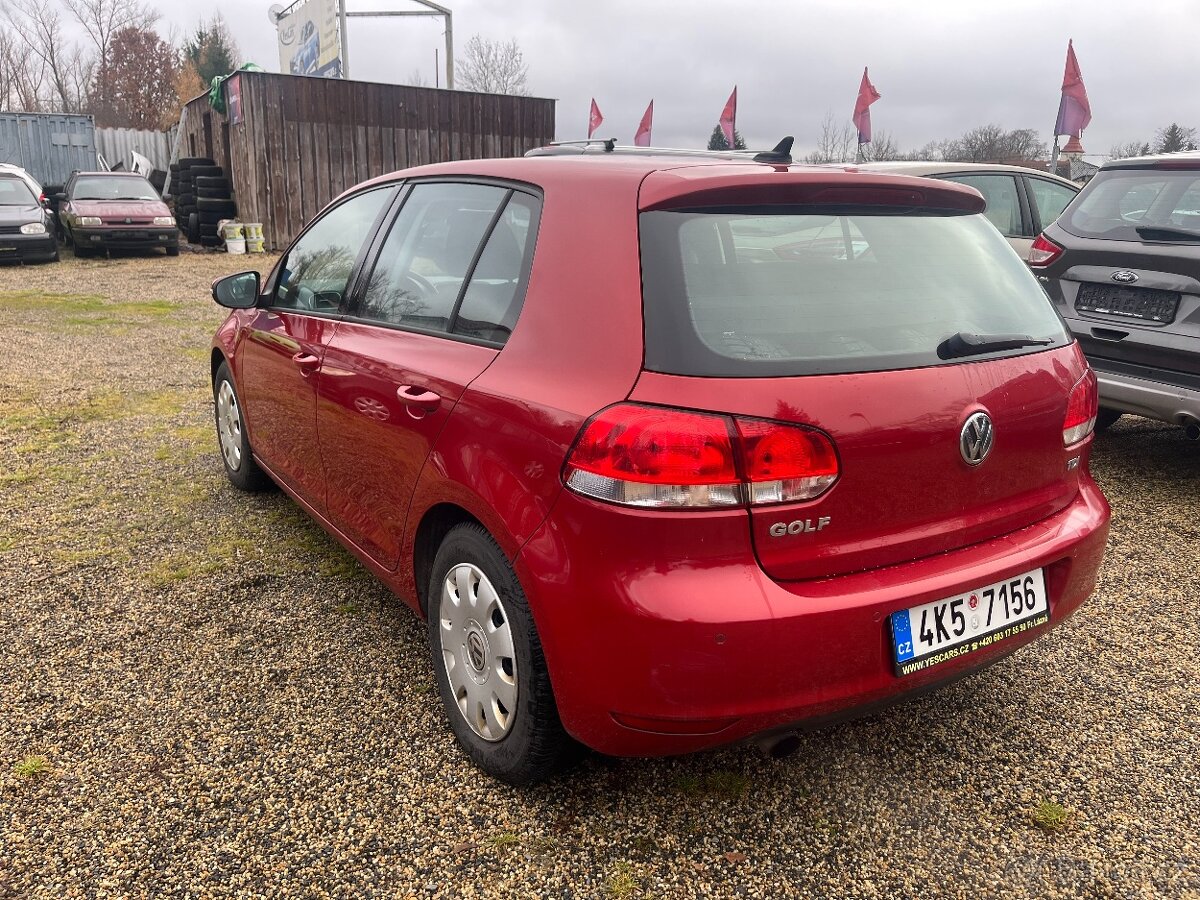 Volkswagen Golf 1.6TDi - 4