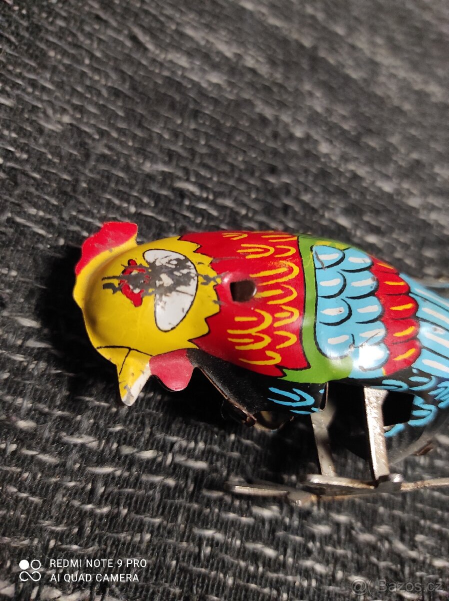 Retro plechová hračka - 4