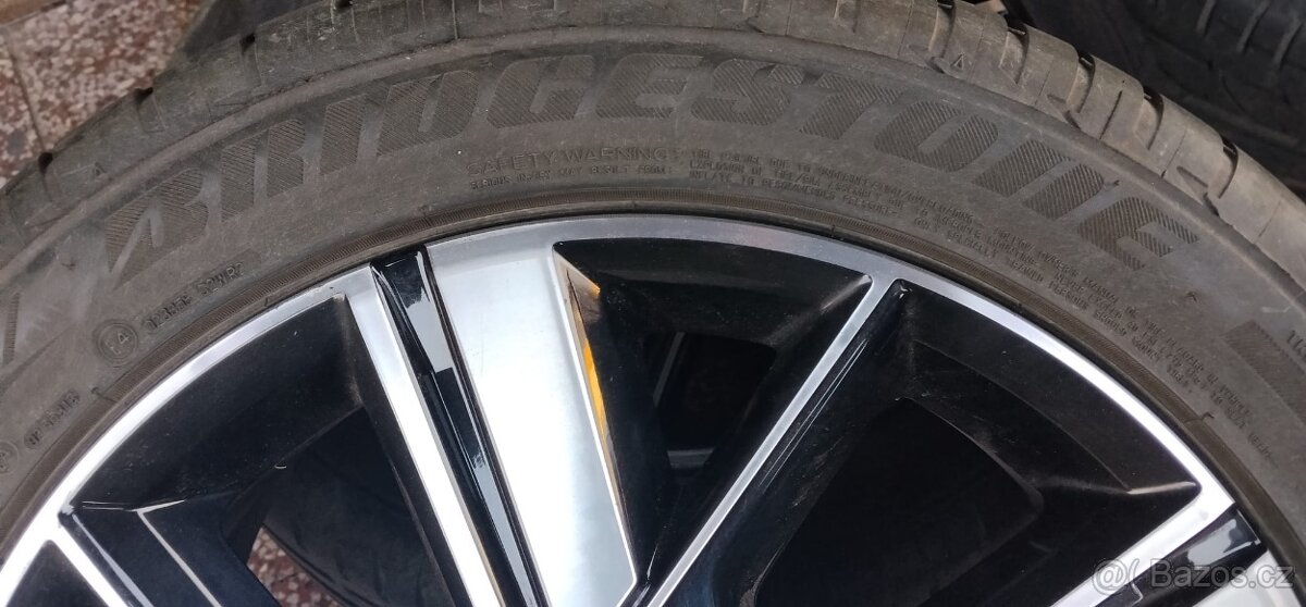 Pneumatiky Bridgestone Potenza S001 - 4
