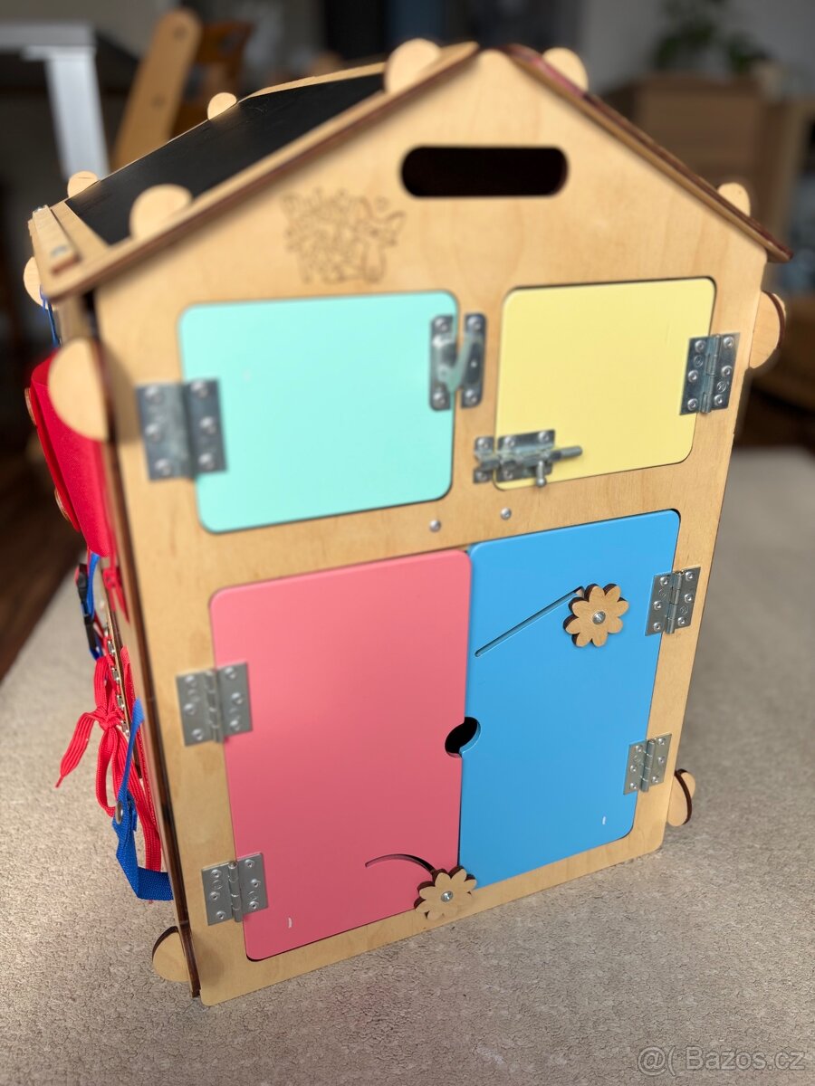 Activity board domecek - 4