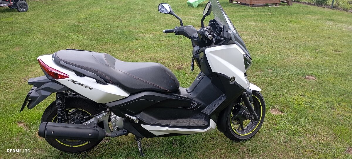 Yamaha Xmax 250 - 4