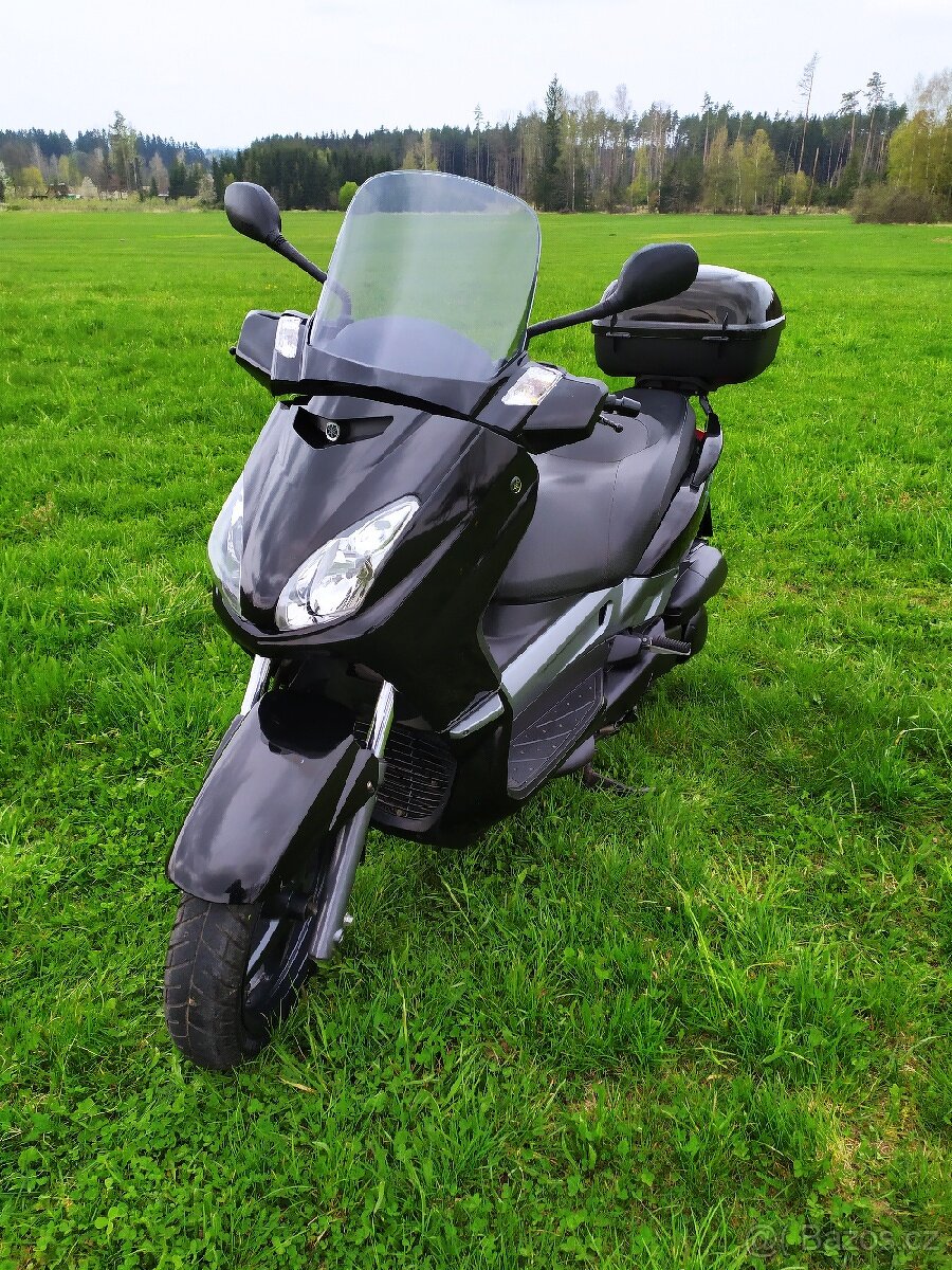 Yamaha x-max 250 - 4