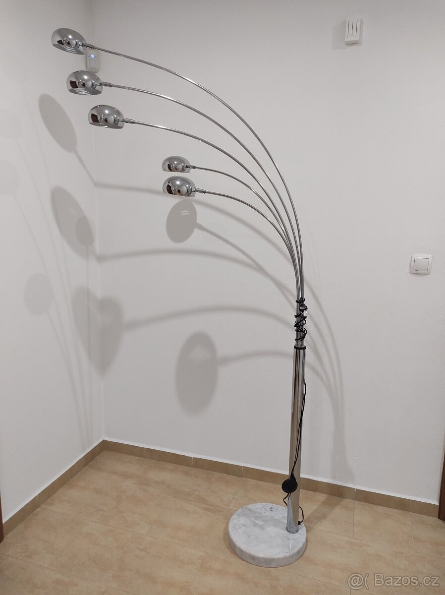 Designová oblouková lampa - 4