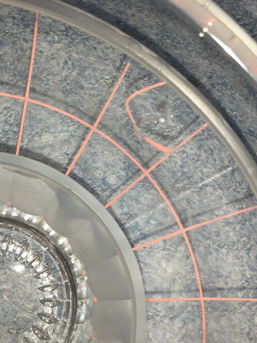 skleněné mísy - 4