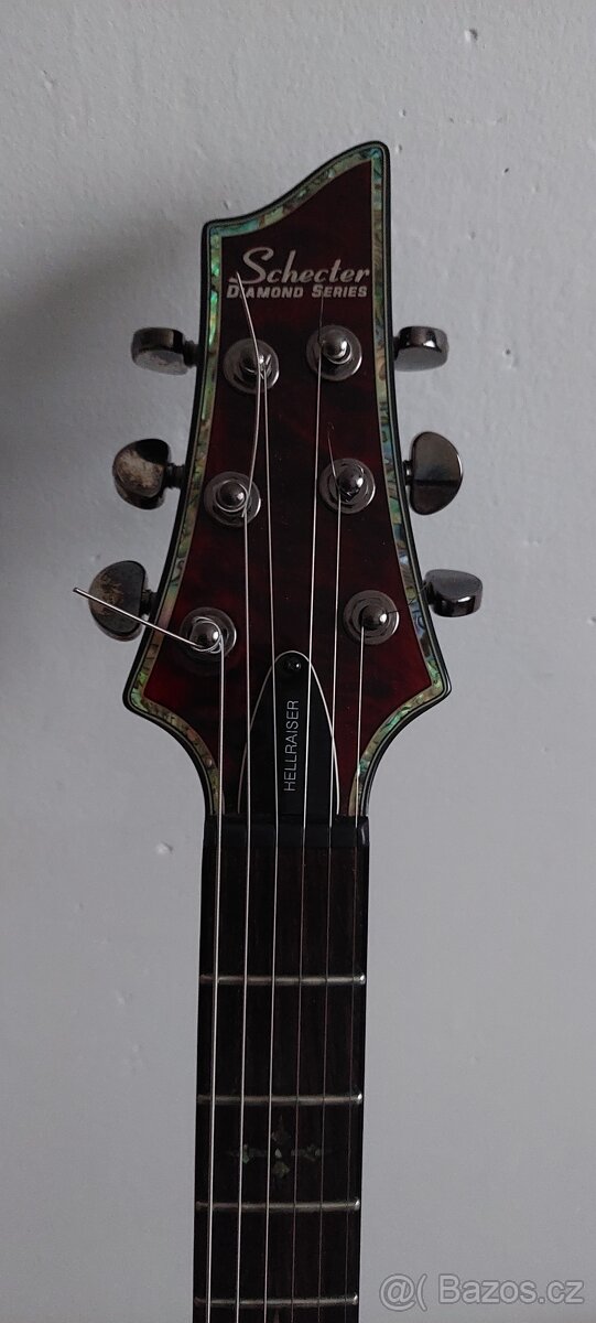 SCHECTER V-1 Hellraiser Black Cherry - 4