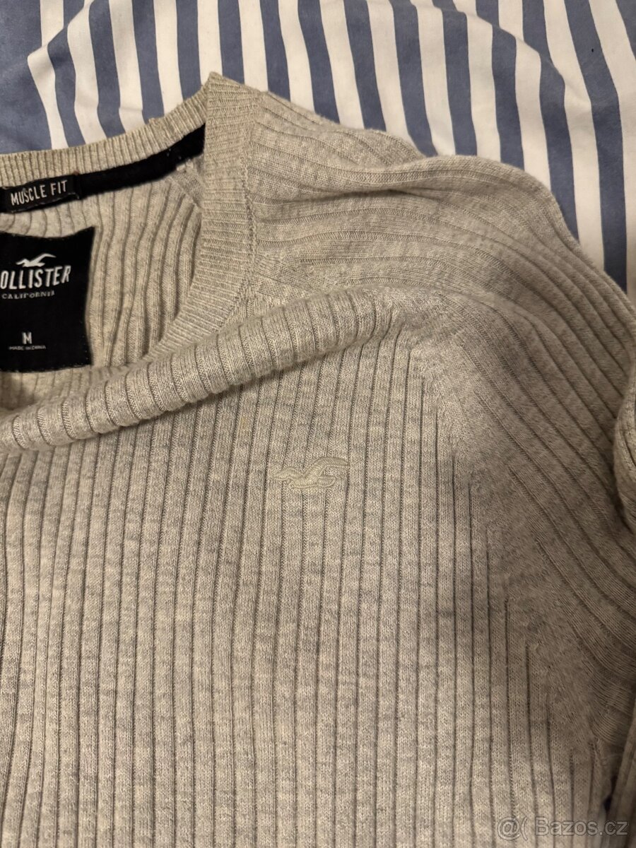Hollister trička a svetr - 4