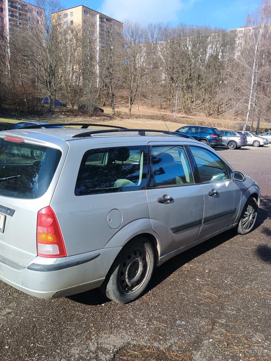 Díly z Ford Focus mk1 1.6 - 4