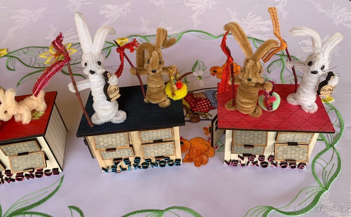 Velikonoční dekorace se zajíčky - 4