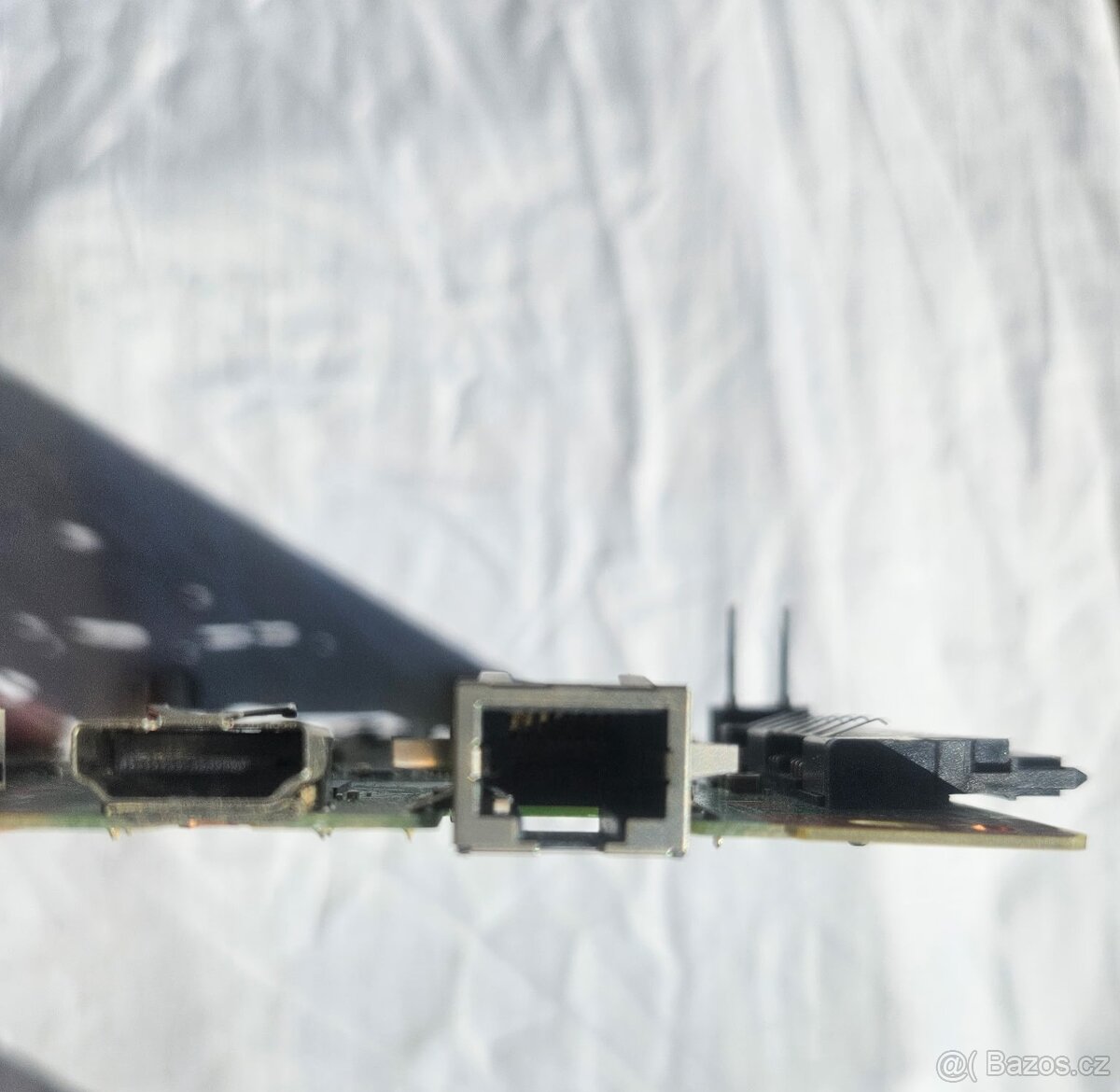 Model desky: SAD-001 (revize pro PS4 Slim) - 4