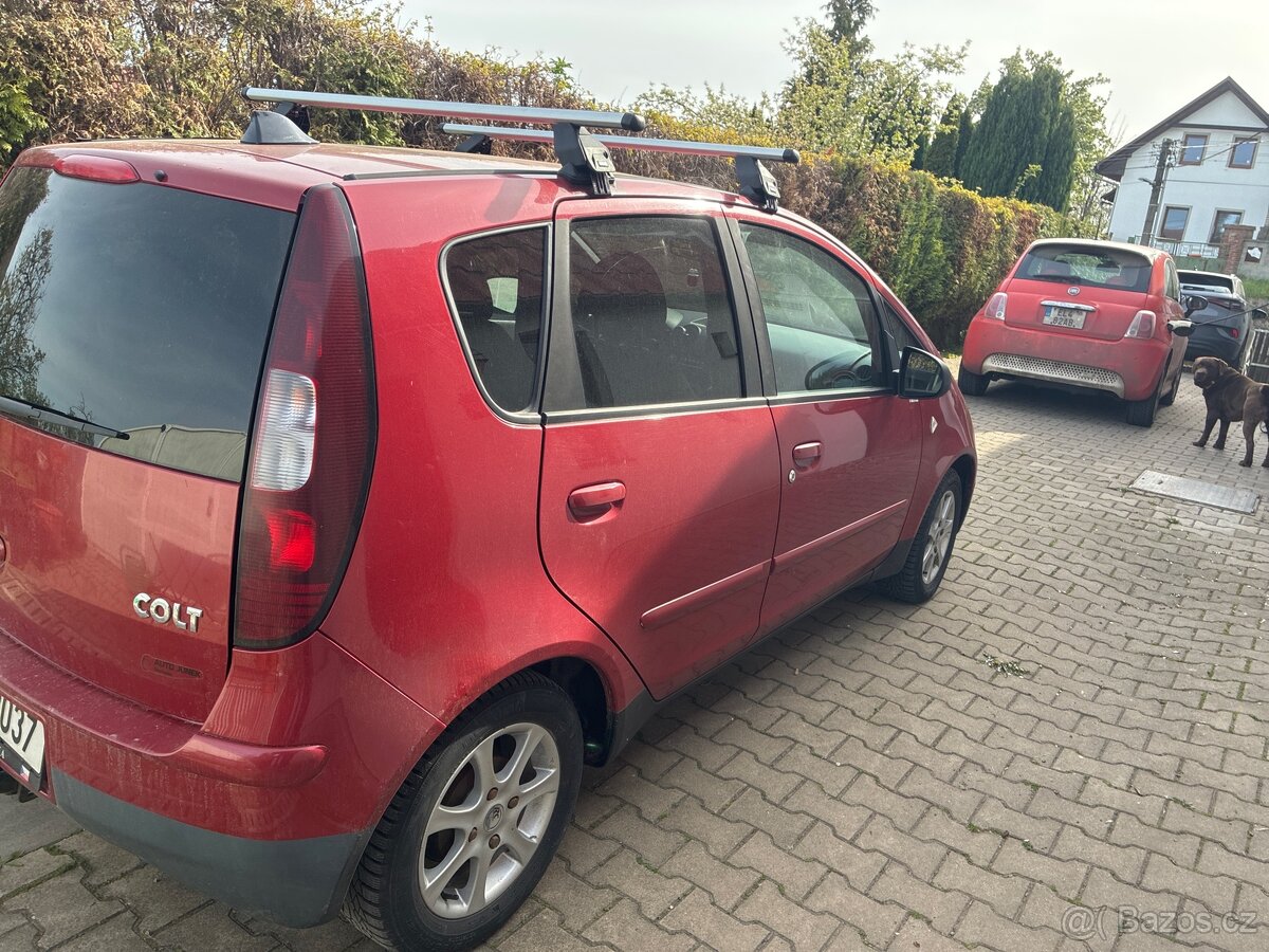 Mitsubishi Colt - 4
