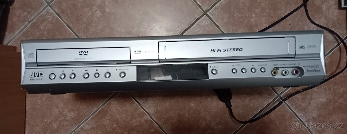 JVC HR XV28 DVD VHS Recorder Player - 4