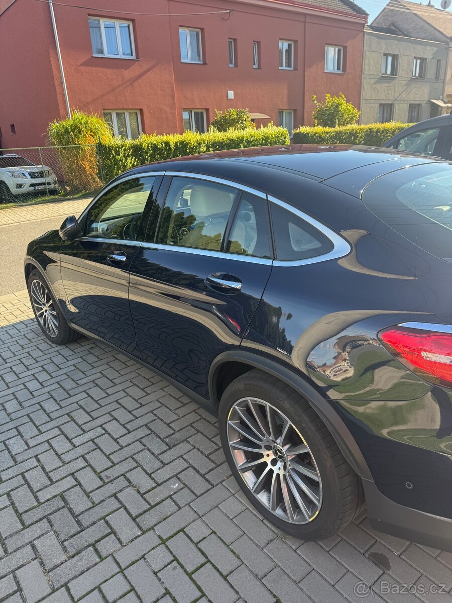 Mercedes Benz 250 Coupe AMG - 4