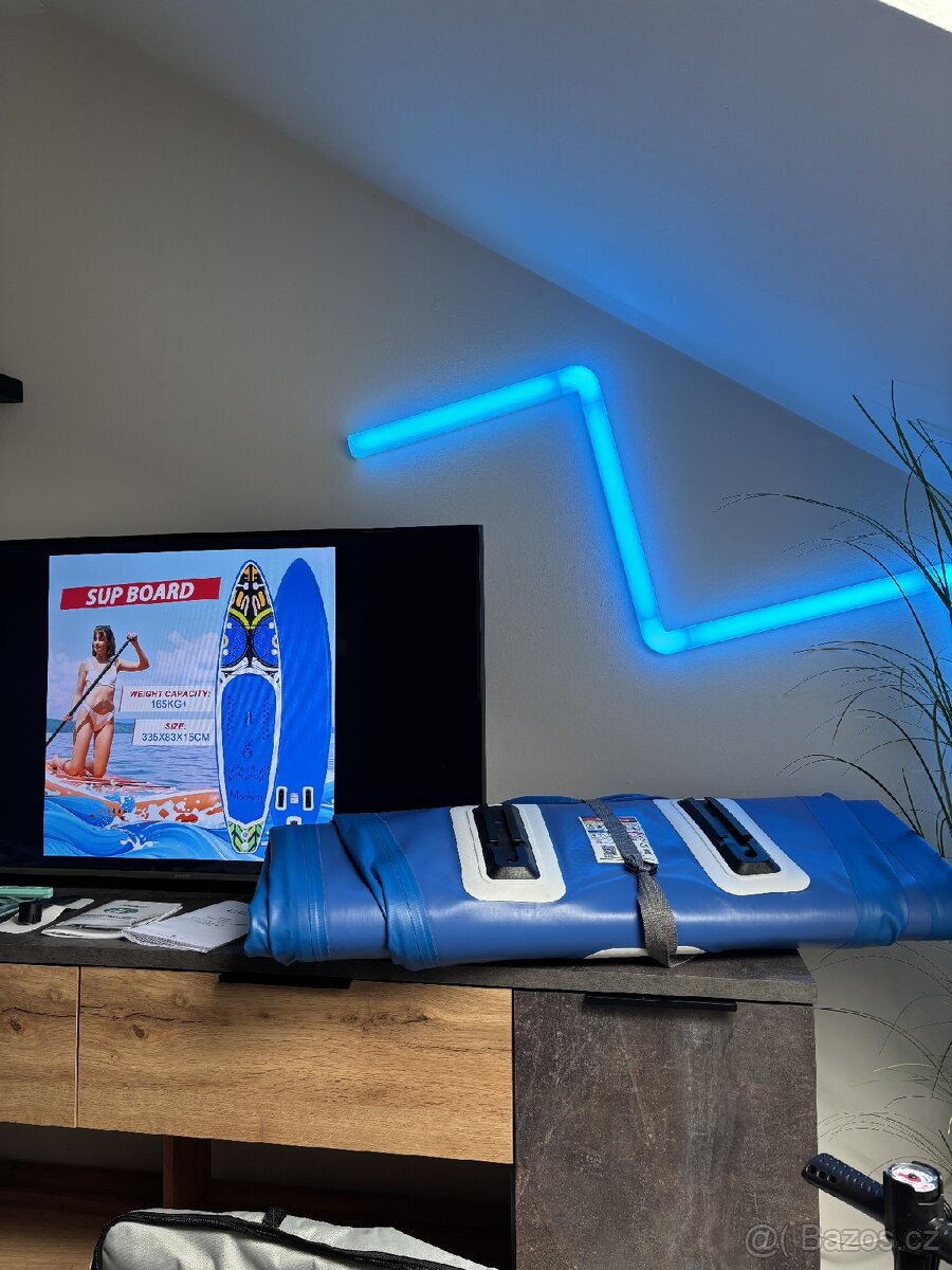 Paddleboard 335×83×15 cm, lehký a s kompletní výbavou - 4