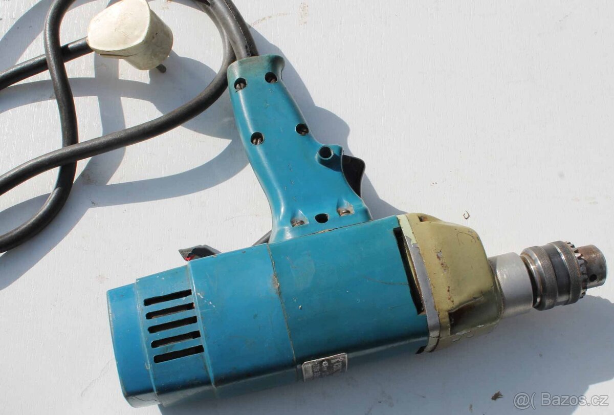 Ruská stará vrtačka k opravě - 4