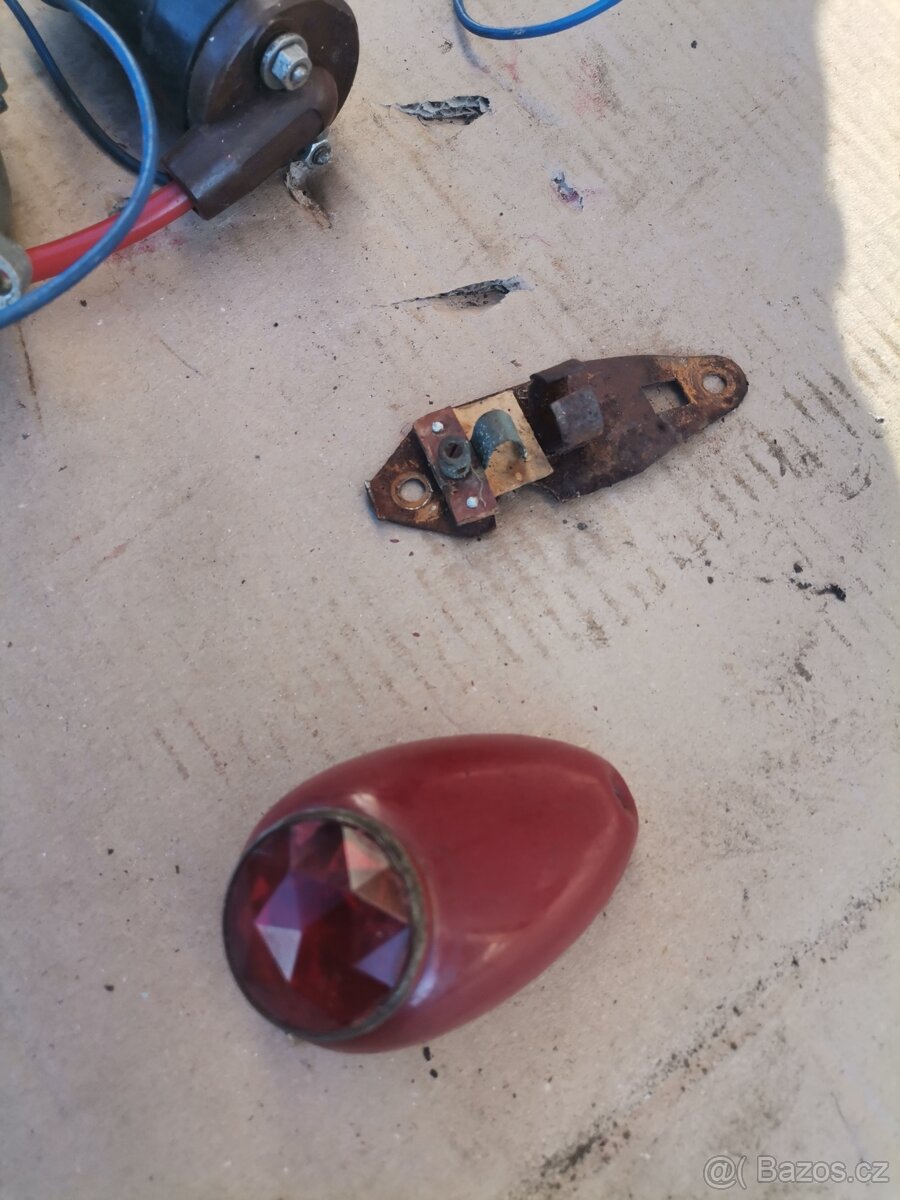 Jawa pionýr dily - 4