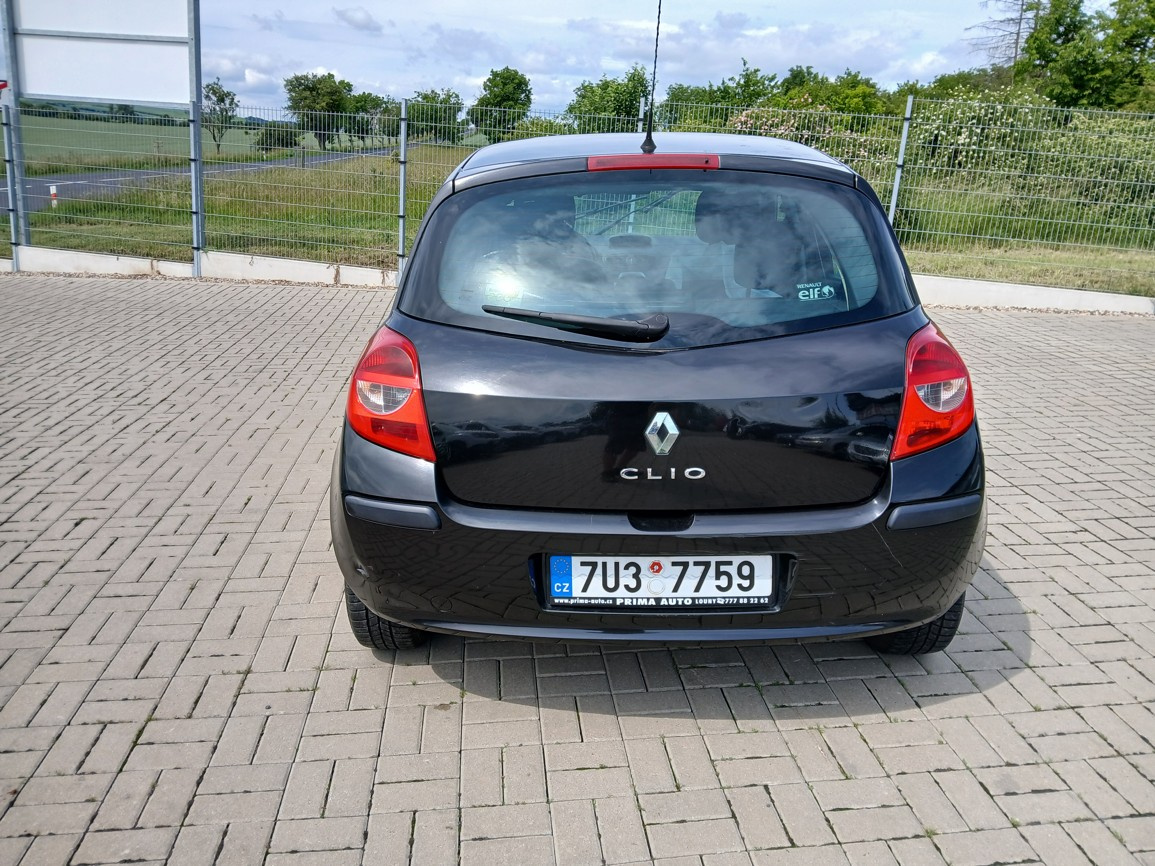 Renault Clio 1,5 dCI - 4