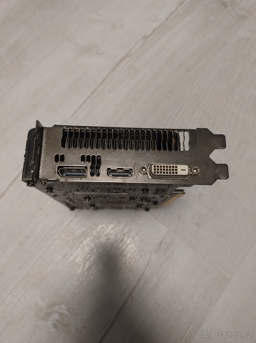 Grafická karta - SAPPHIRE PULSE Radeon RX 570 MINI ITX - 4