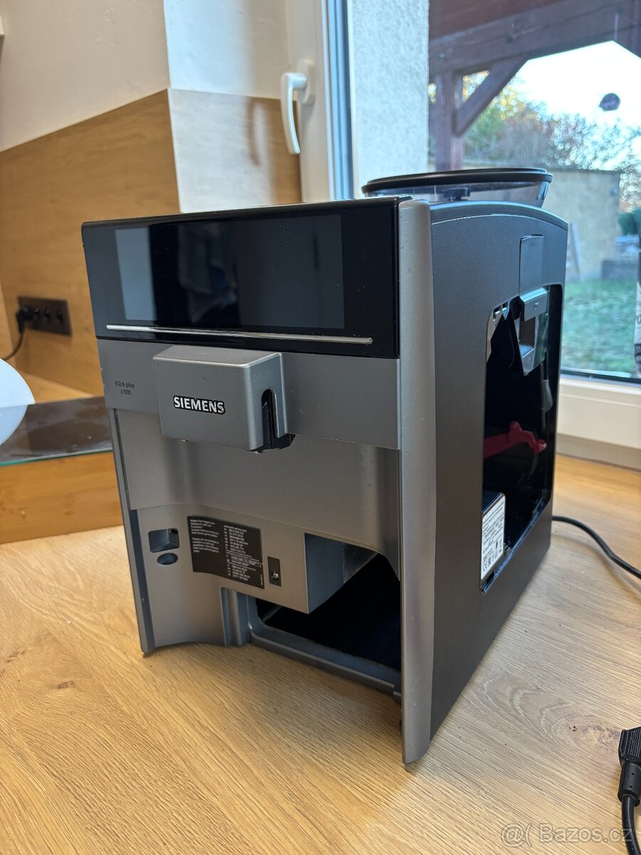 Automatický kávovar Siemens EQ.6 plus TE651319RW černý - 4