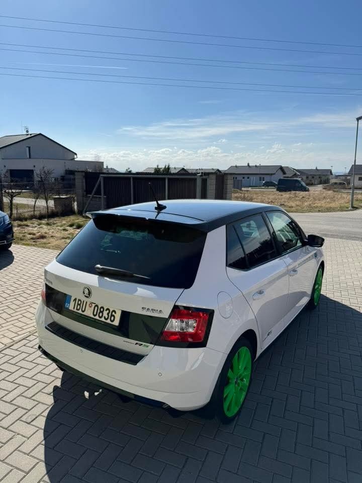 Škoda Fabia edice R5 - 4