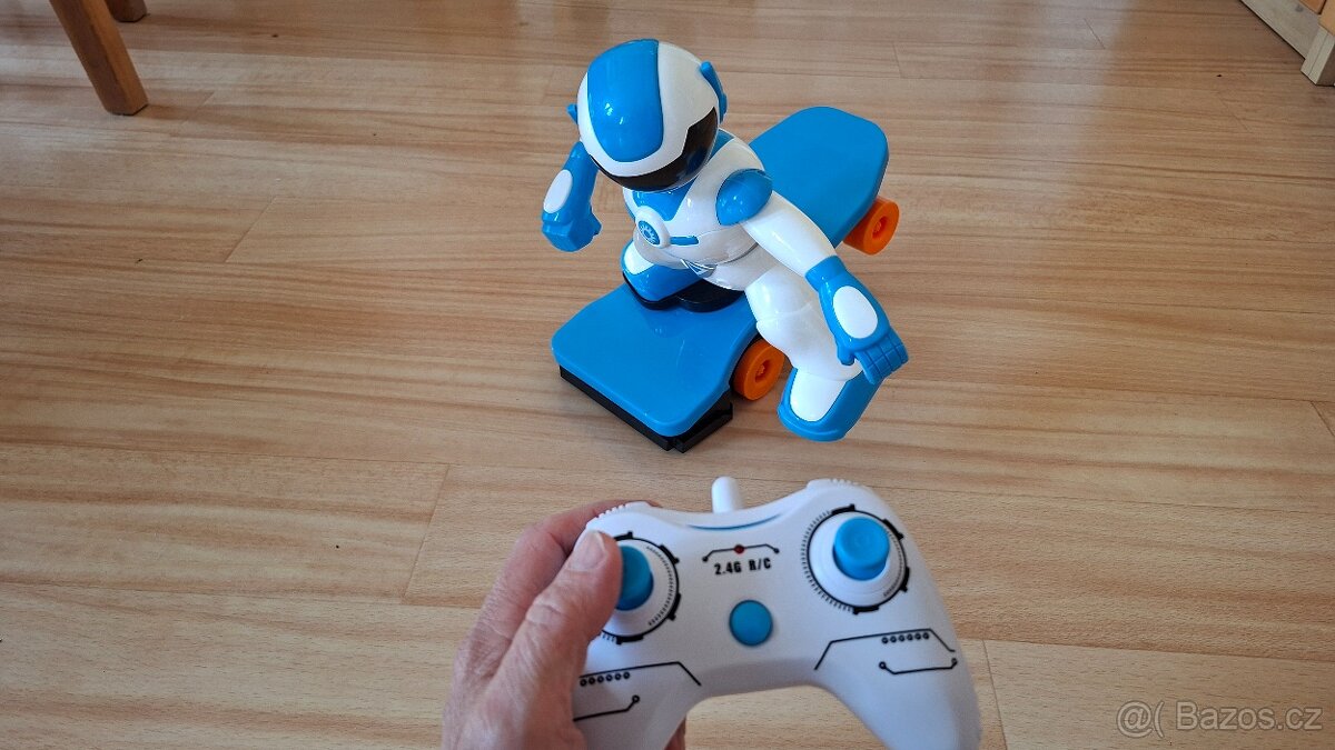 Robot na dálkové ovládání - 4