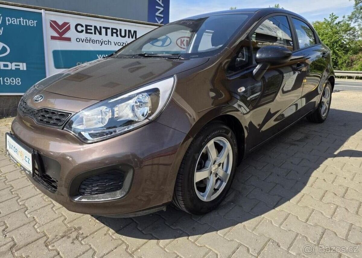 Kia Rio 1.4-1MAJITEL-SERVISOVÁNO-KLIMA - 4