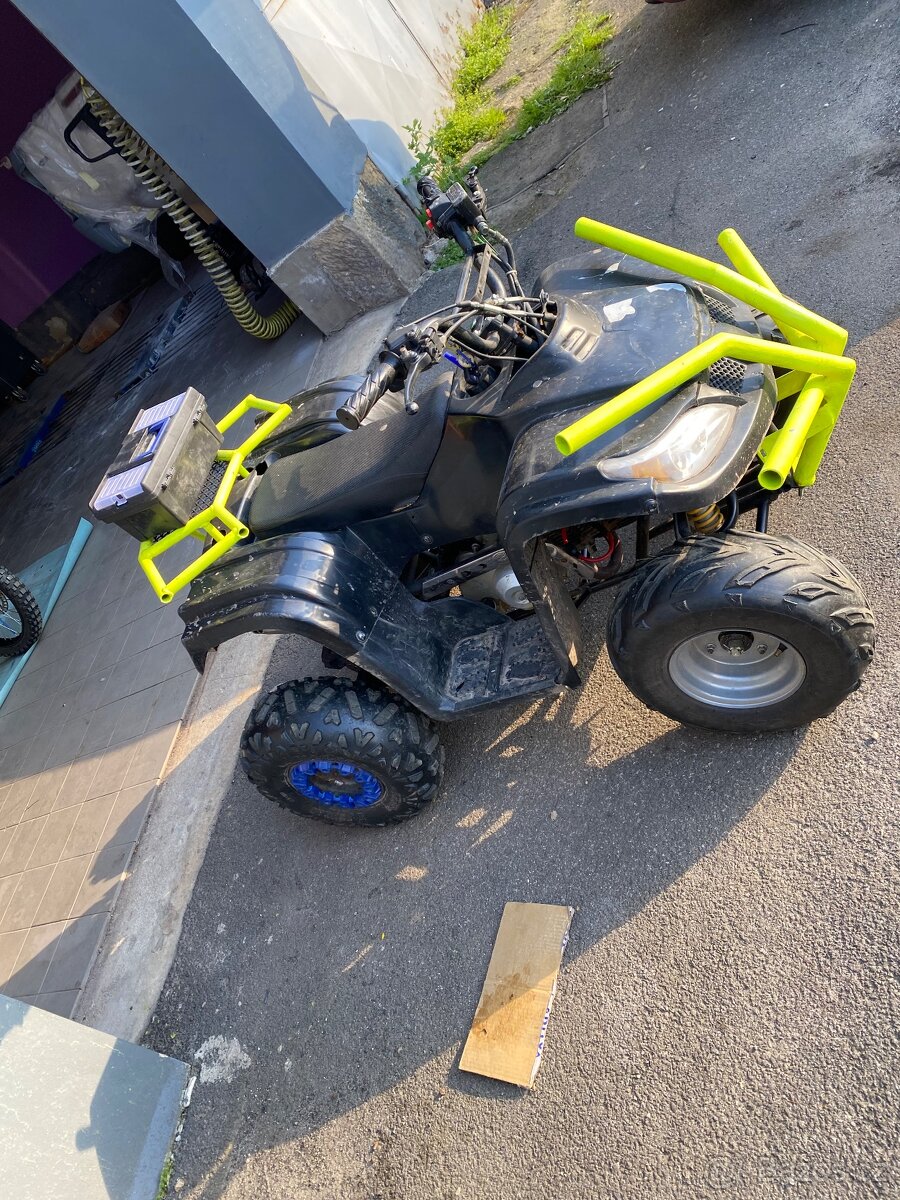 Čtyřkolka 110ccm