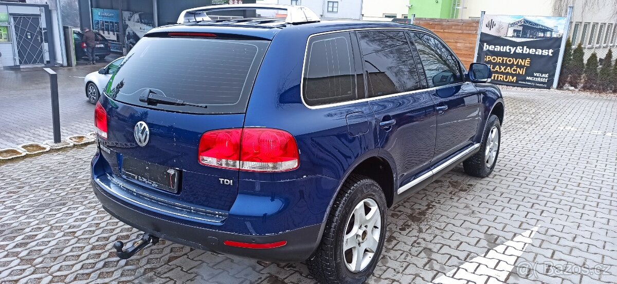 Volkswagen Touareg 2,5 TDI,tažné,klima,automat - 4