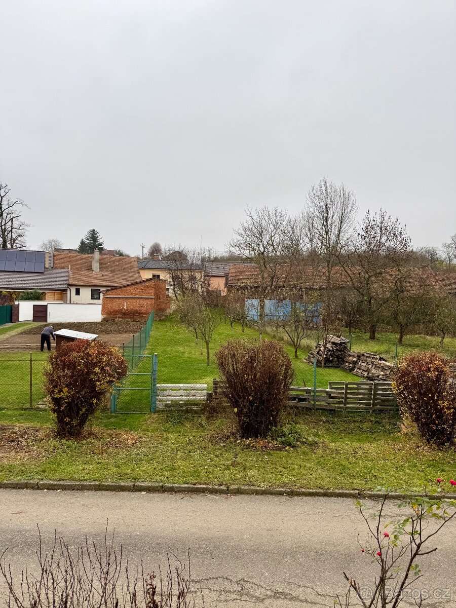 Prodej stavebního pozemku 546 m². - 4