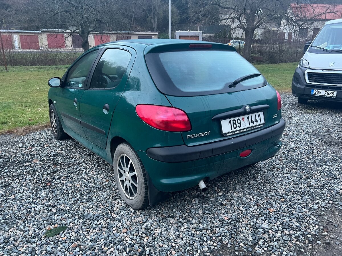 Prodam peugeot 206 1.1 benzín - 4