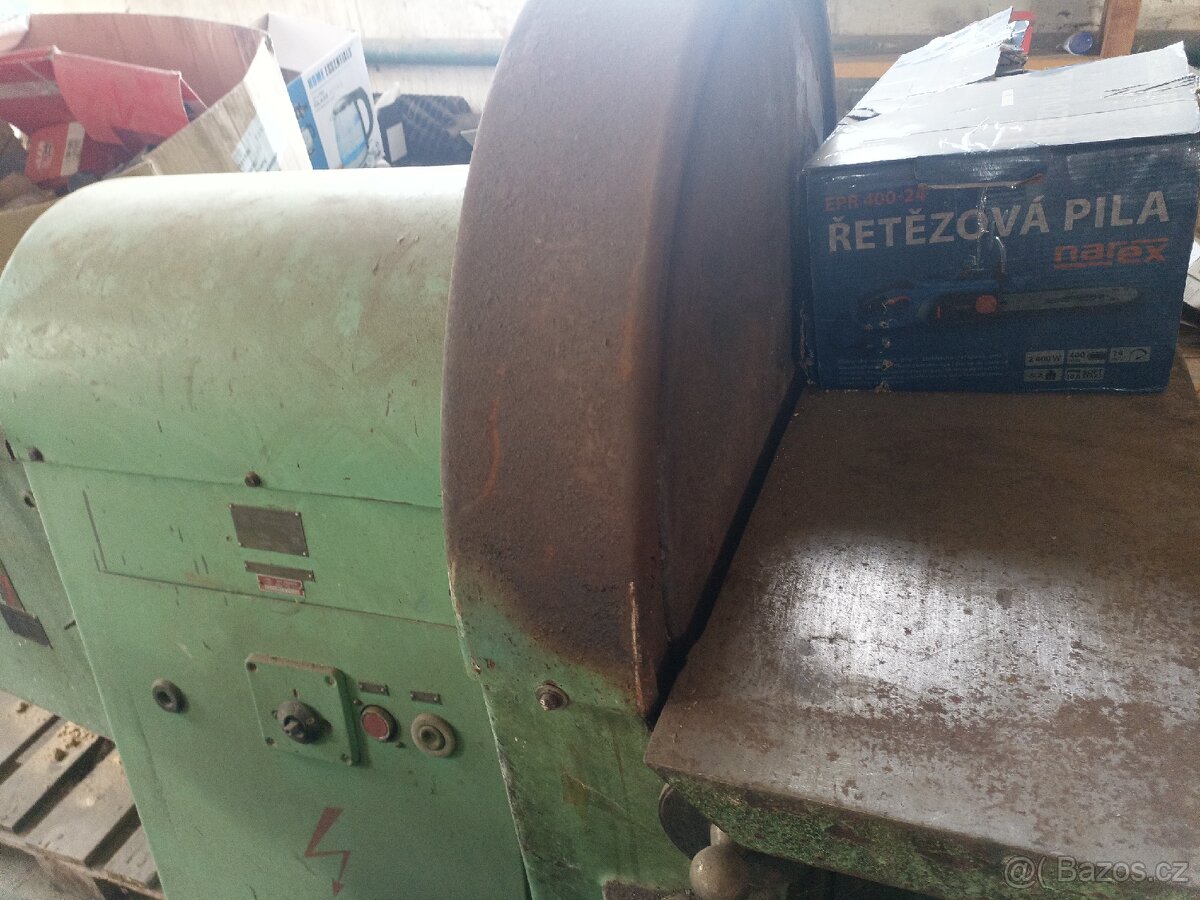 Sada dřevoobráběcích fréz, cca 10ks - 4