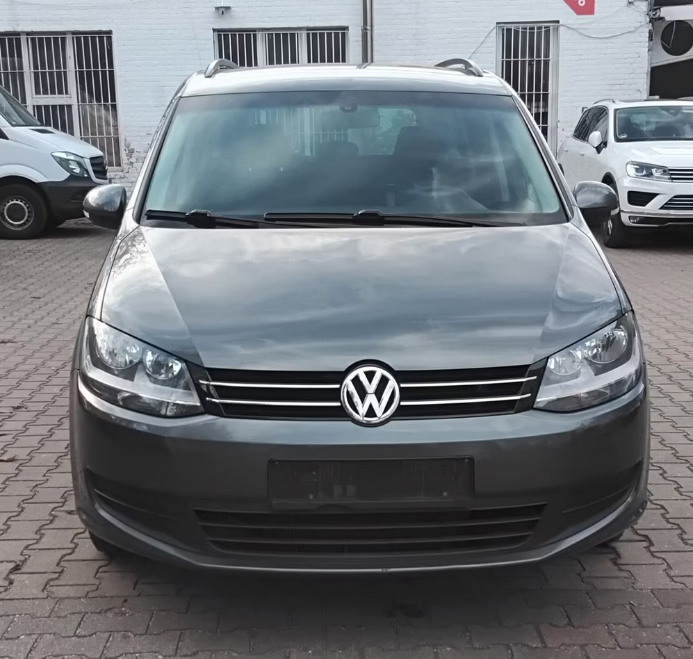 Volkswagen Sharan 2,0TDI Trendline 103kw - 4